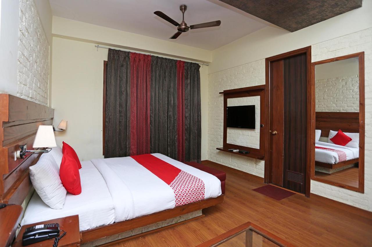 Hotel The Town House Ghaziabad Quarto foto